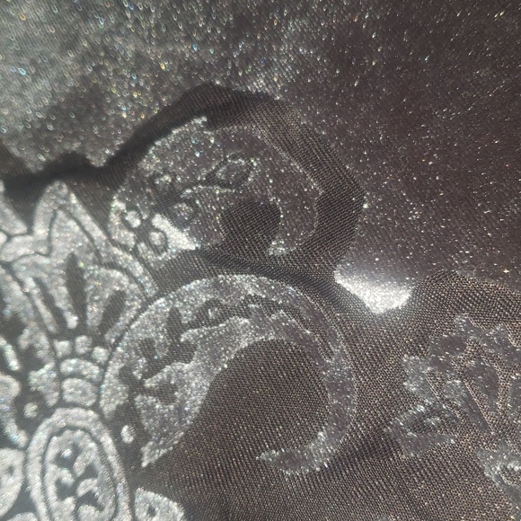 Gilli Sazan Black Floral Velvet Colorshift Sparkles Flare Sleeves Dress 1X NWT - Picture 6 of 17